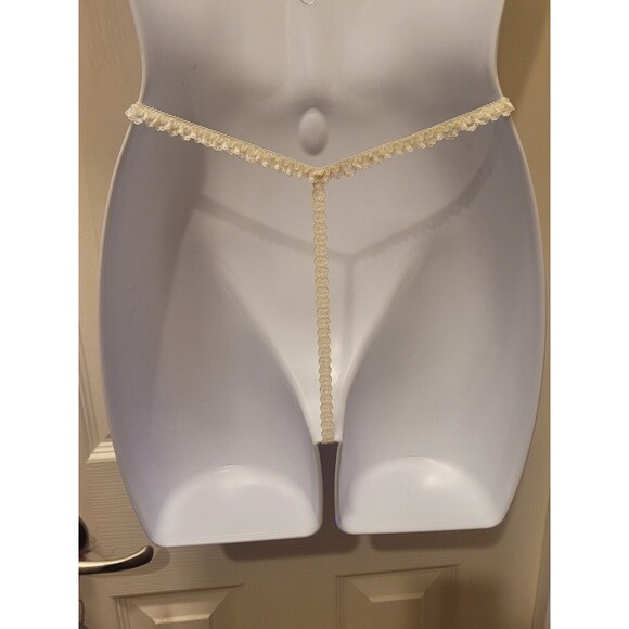 Vtg M/L Victorias Secret Lace T Back G String Thong Panties Beaded Ivory Bridal - Picture 11 of 11